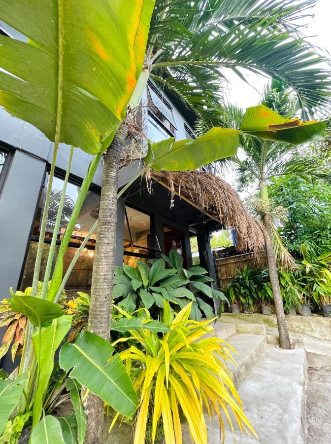 Dayon Hostel Coron Dış mekan fotoğraf