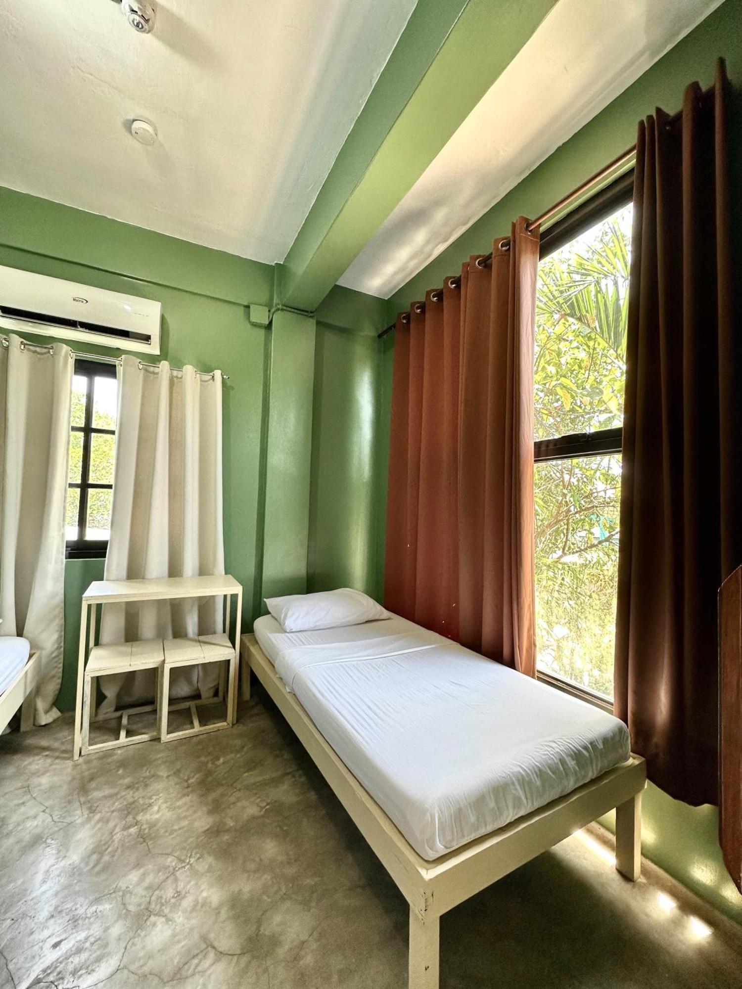 Dayon Hostel Coron Dış mekan fotoğraf