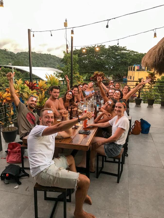 Dayon Hostel Coron Dış mekan fotoğraf
